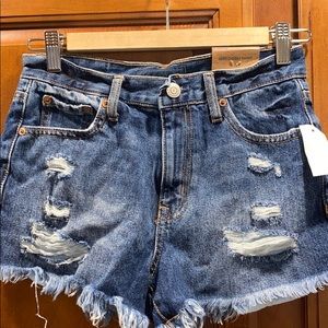 Aeropostale cheeky short